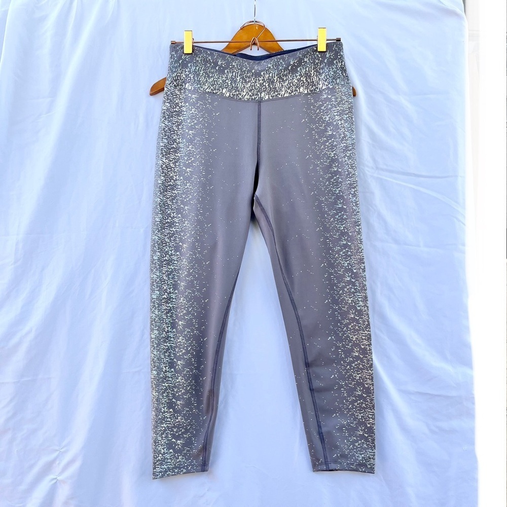FREE PEOPLE MOVEMENT | NWOT TIDE IS HIGH LEGGINGS IN RAINBOW REFLECTIVE LARGE - Picture 2 of 8